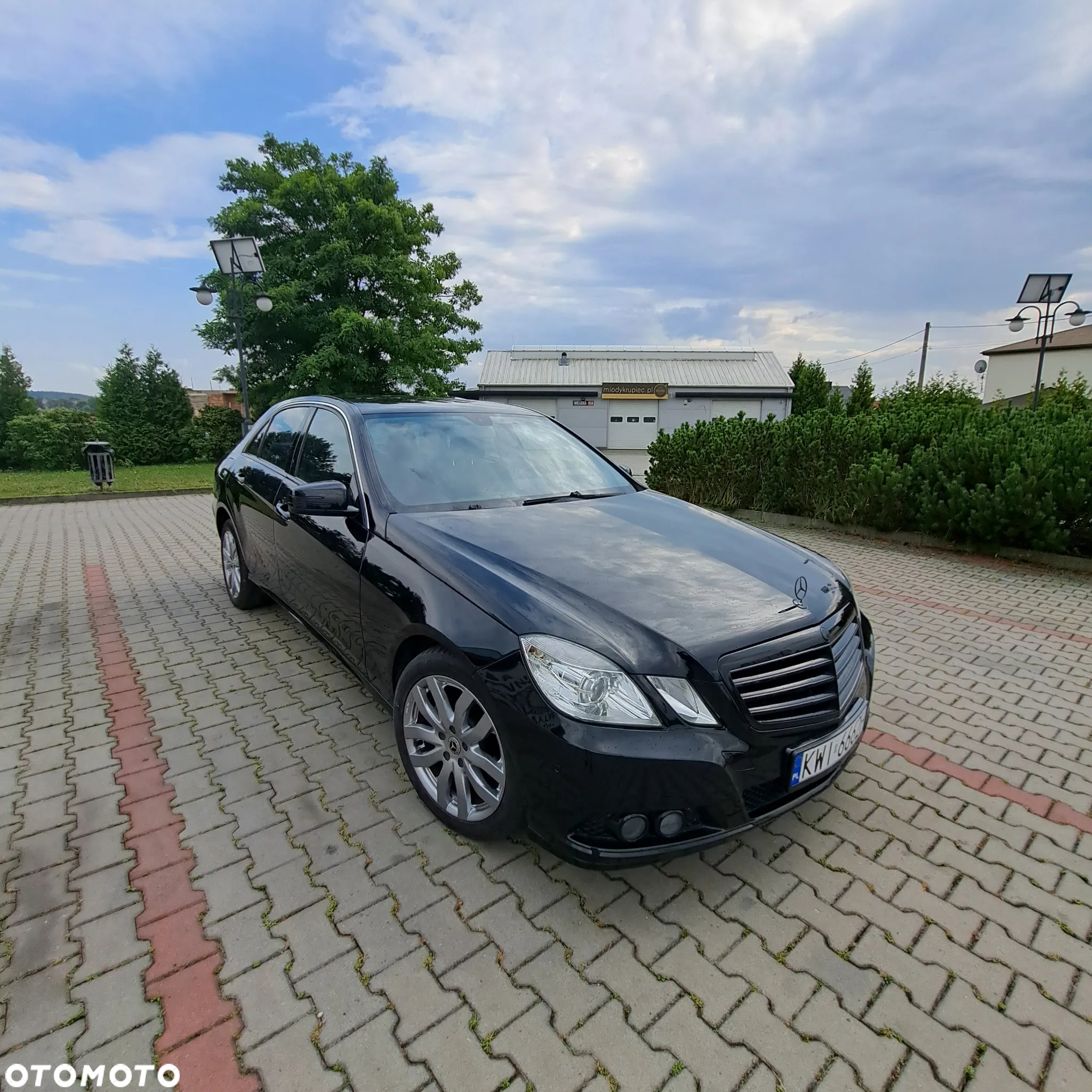 Mercedes-Benz Klasa E 200 CDI Classic - 4