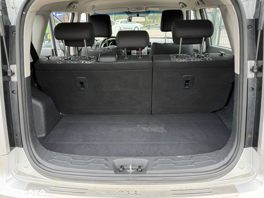 Kia Soul 1.6 CVVT - 11
