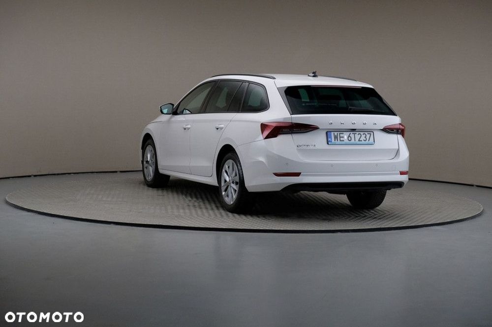 Skoda Octavia - 2