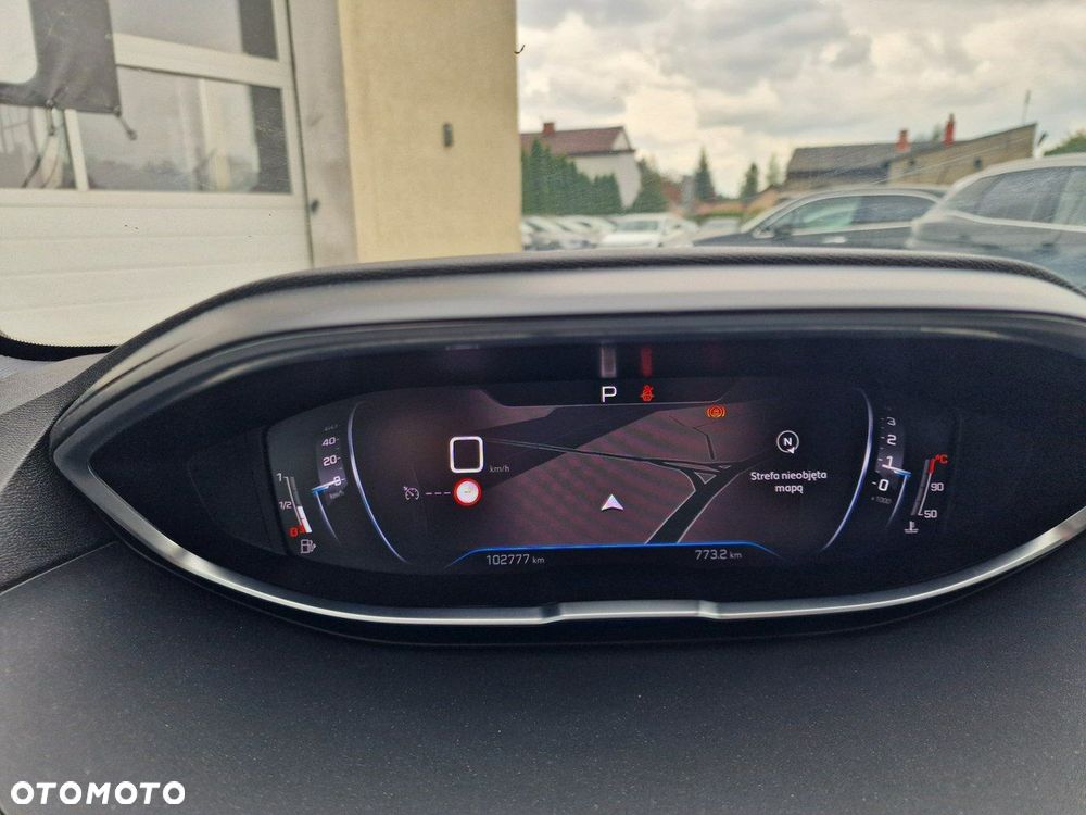 Peugeot 3008 1.5 BlueHDi Allure S&S EAT8 - 34