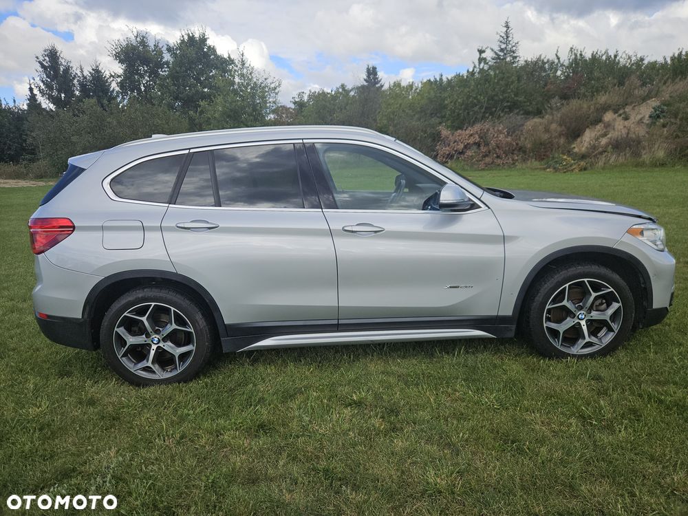 BMW X1 xDrive25i xLine - 13