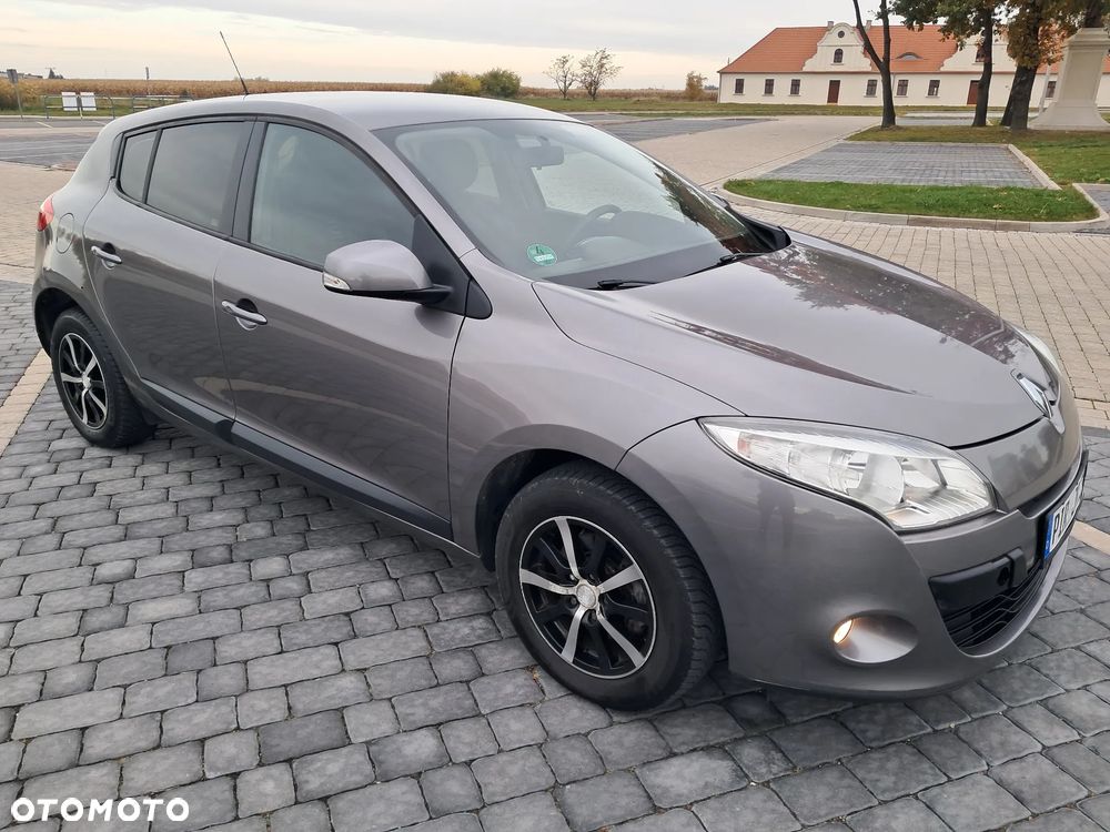 Renault Megane - 11