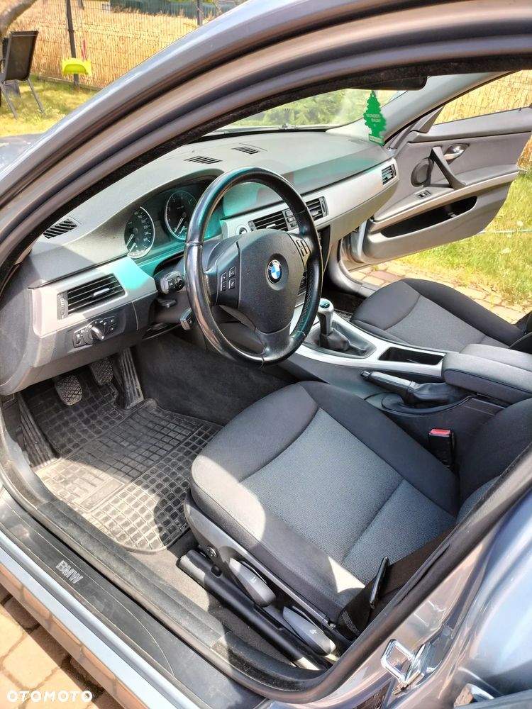 BMW Seria 3 - 8