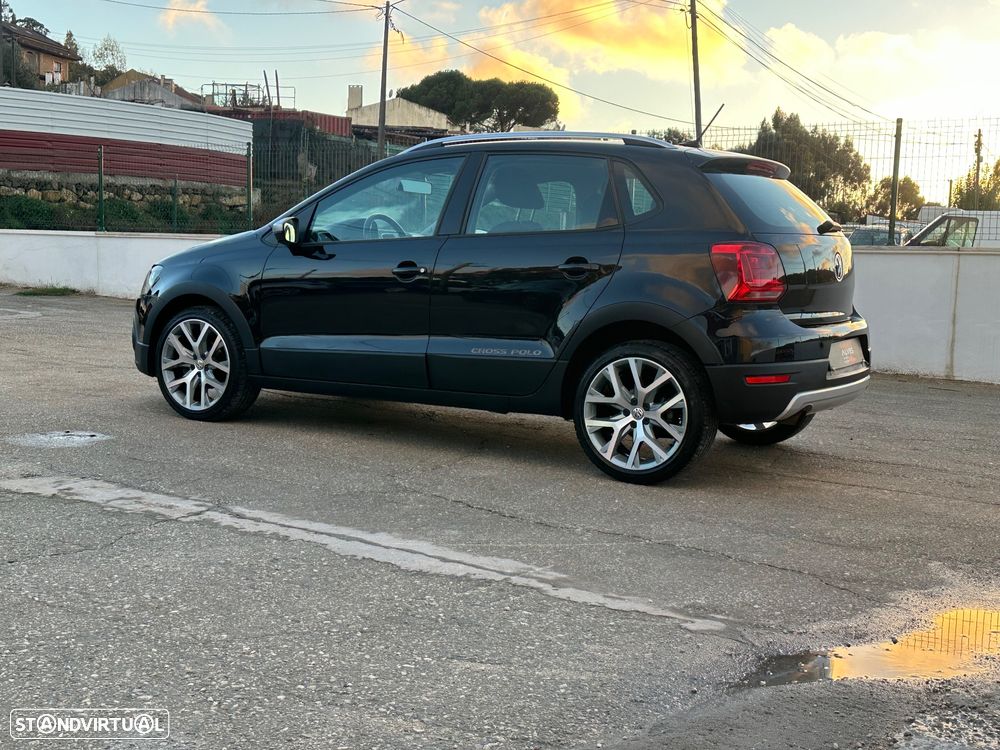VW CrossPolo 1.2 TSi GPS - 38
