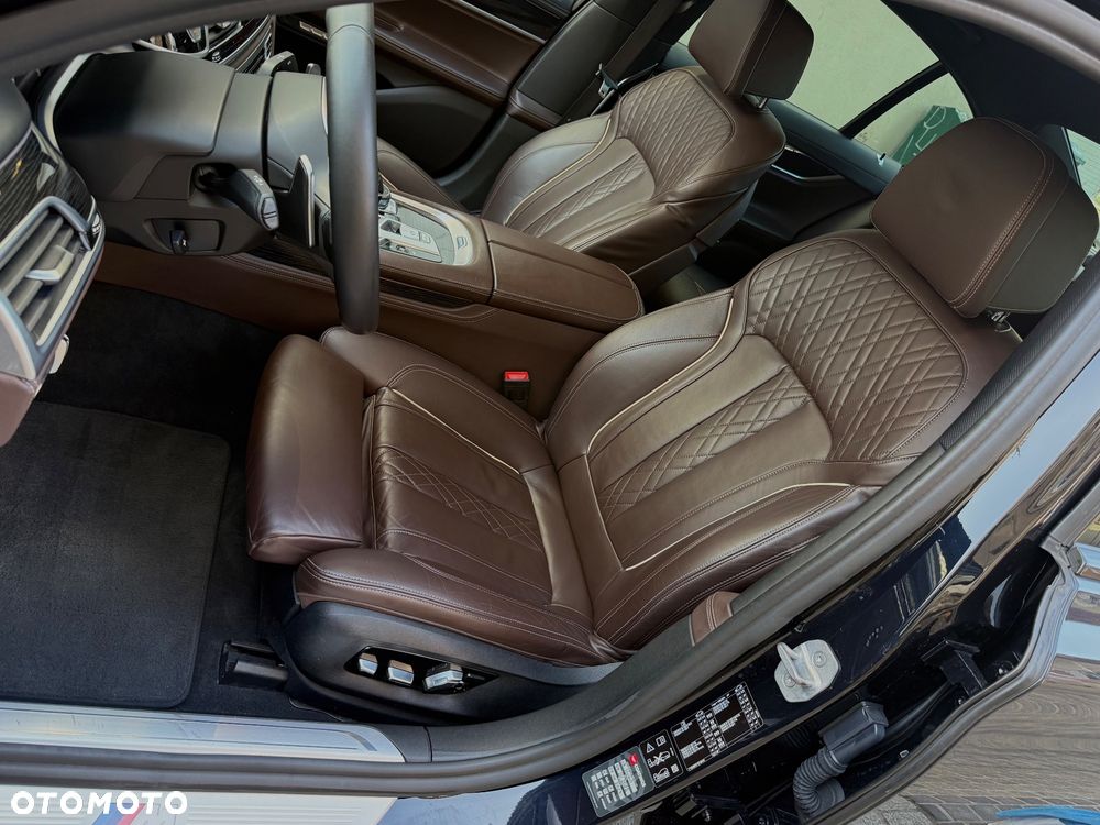 BMW Seria 7 750d xDrive sport - 10