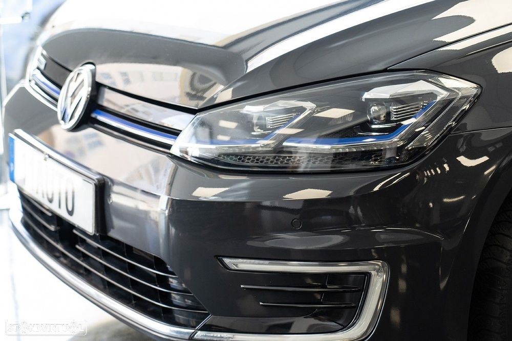 VW e-Golf Standard - 2