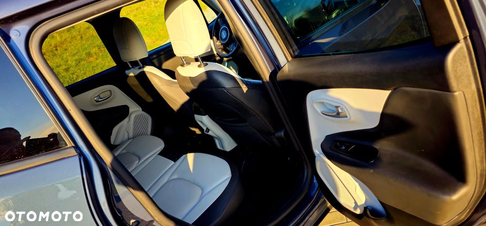 Jeep Renegade 1.3 GSE T4 Turbo Limited FWD S&S - 12