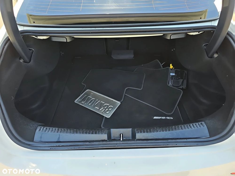 Mercedes-Benz CLA AMG 35 4-Matic 7G-DCT - 13