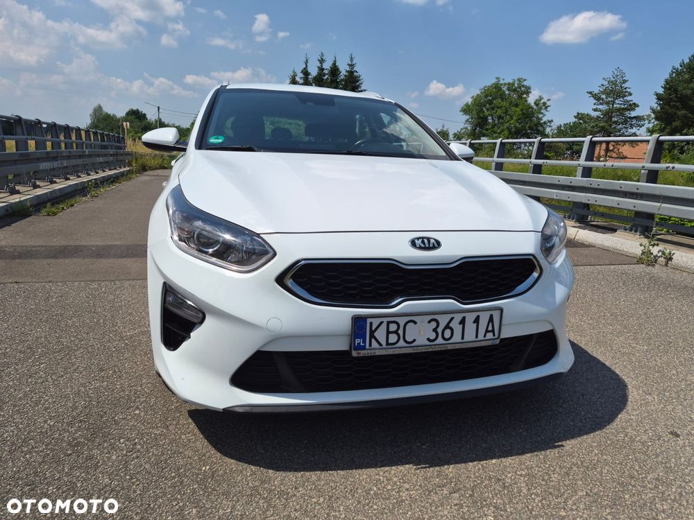 Kia Ceed 1.6 CRDi Platinum Edition - 3