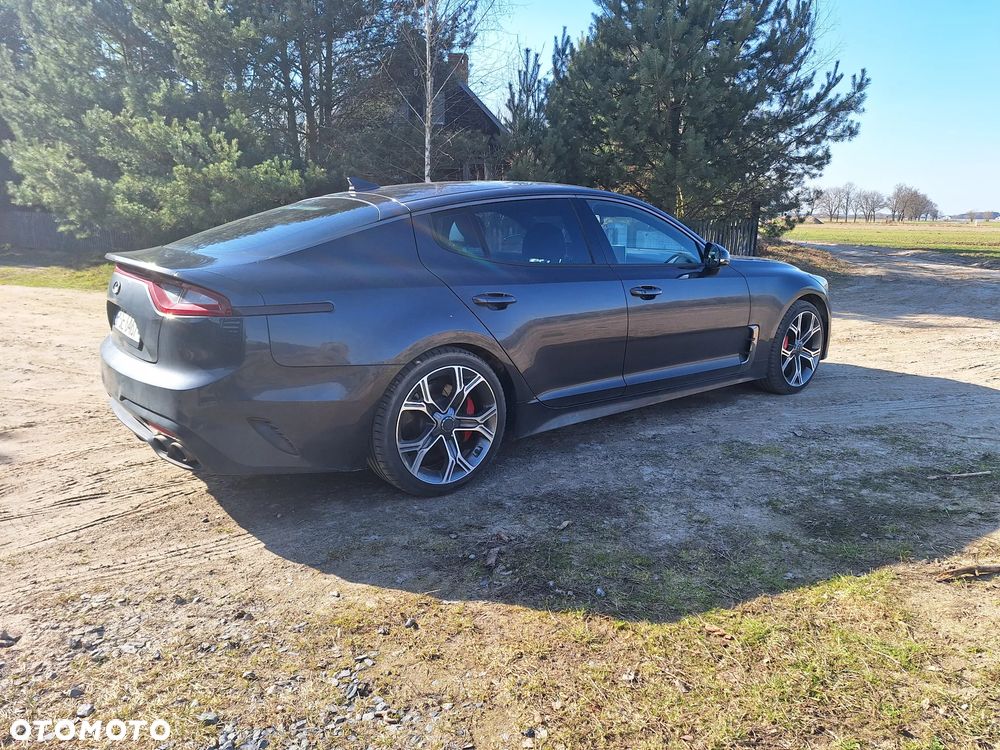 Kia Stinger 3.3 T-GDI V6 GT AWD - 16