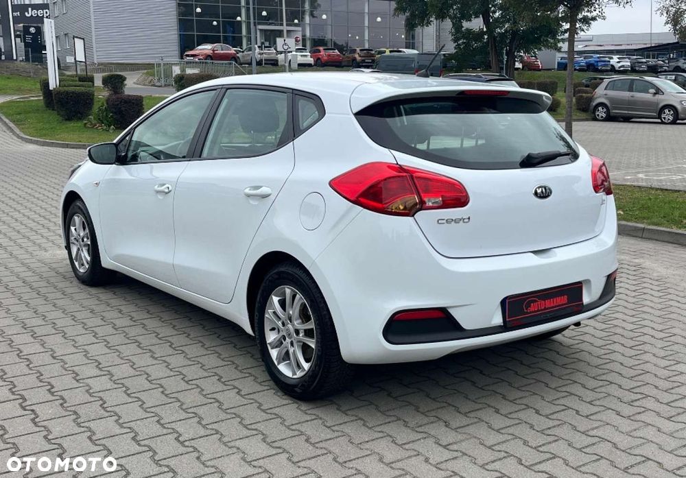 Kia Ceed - 5