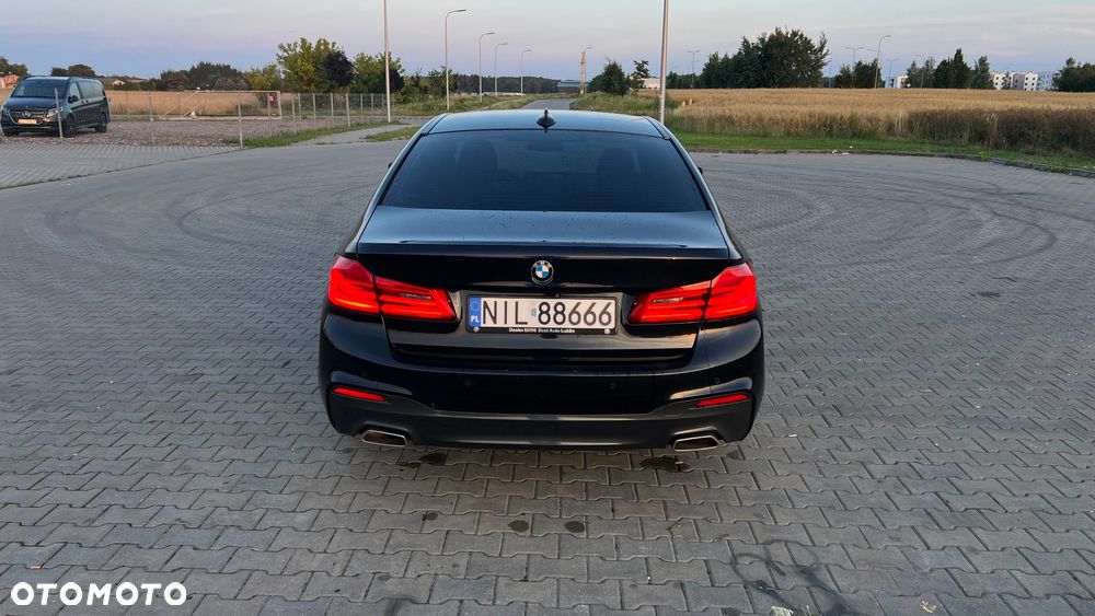 BMW Seria 5 520d xDrive M Sport sport - 3