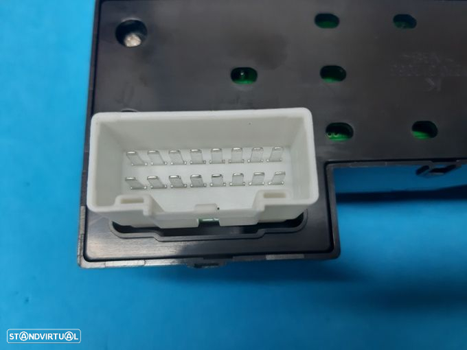 Comando botão interruptor dos vidros Hyundai i30  93570-2L010   NOVO - 5
