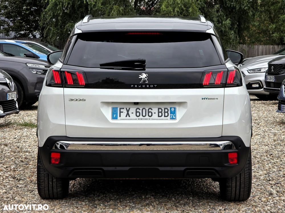 Peugeot 3008 PHEV 300 EAT8 4X4 GT - 11