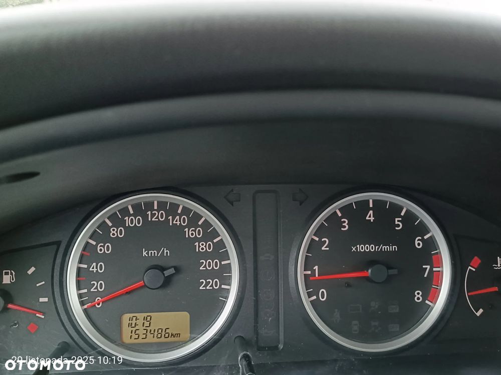 Nissan Almera 1.5 acenta - 15