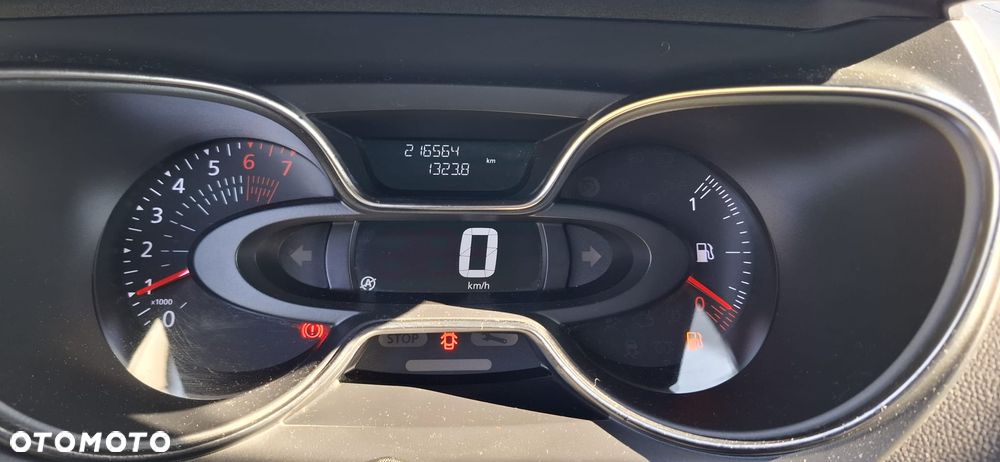 Renault Captur - 14