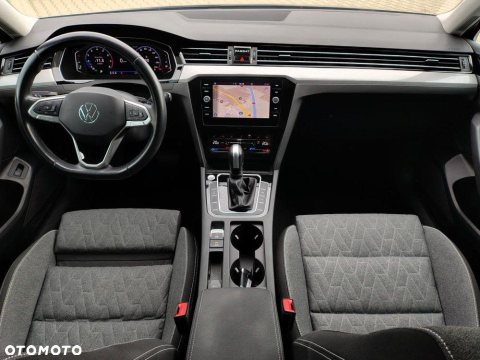 Volkswagen Passat - 19