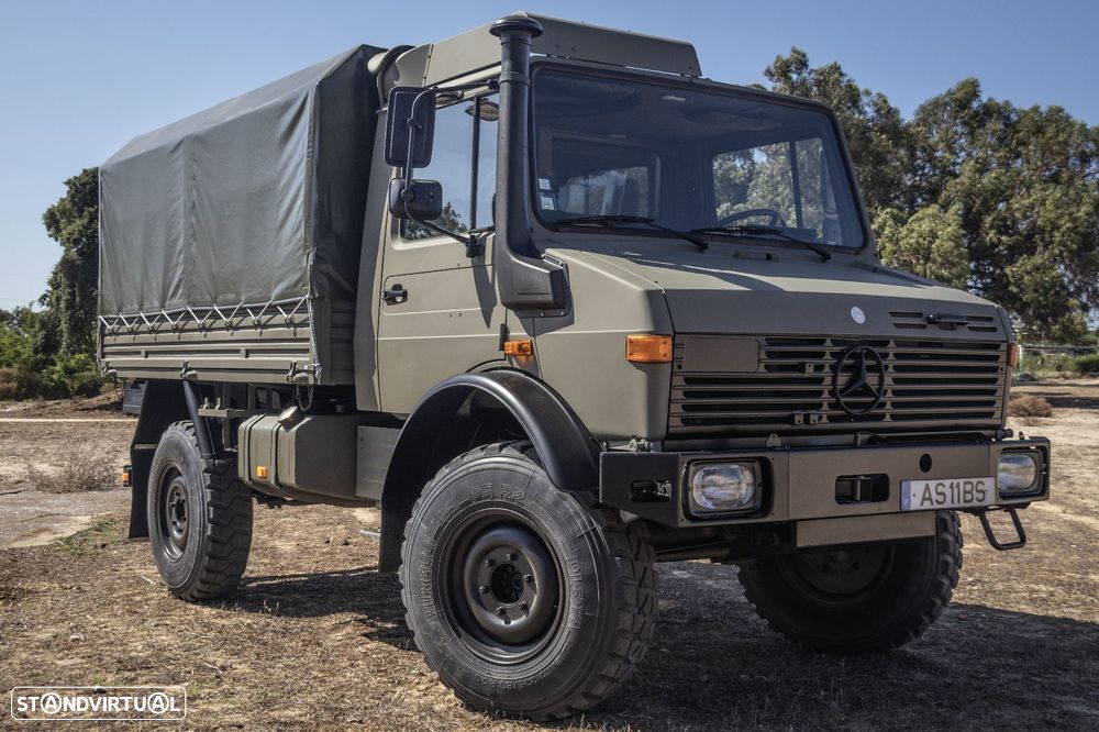 Mercedes Benz Unimog - 7