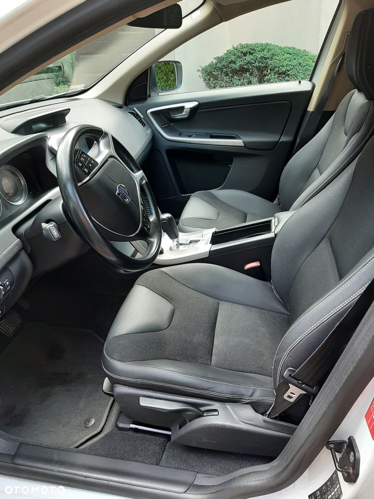 Volvo XC 60 - 12