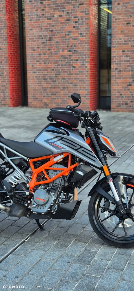 KTM Duke 125 - 9