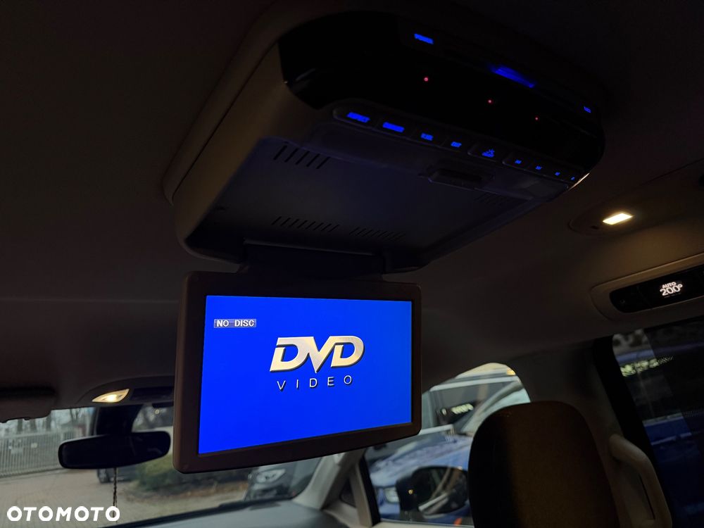 Chrysler Pacifica - 23