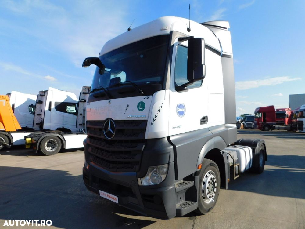 Mercedes-Benz Actros - 1