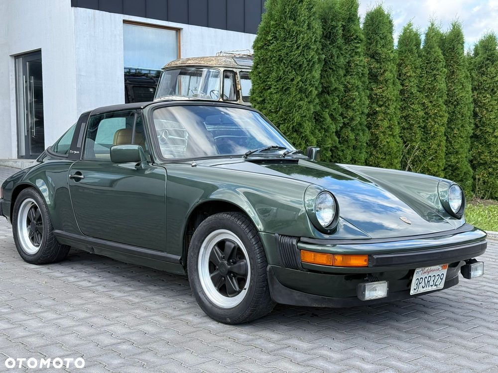 Porsche 911 - 4