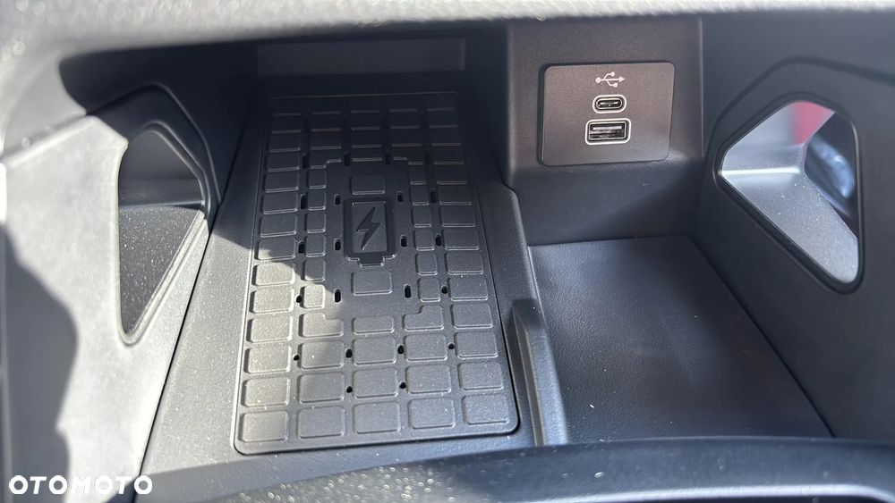 Ford Ranger Raptor - 32