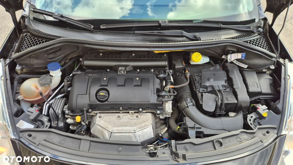 Peugeot 207 CC 1.6 Intense - 25