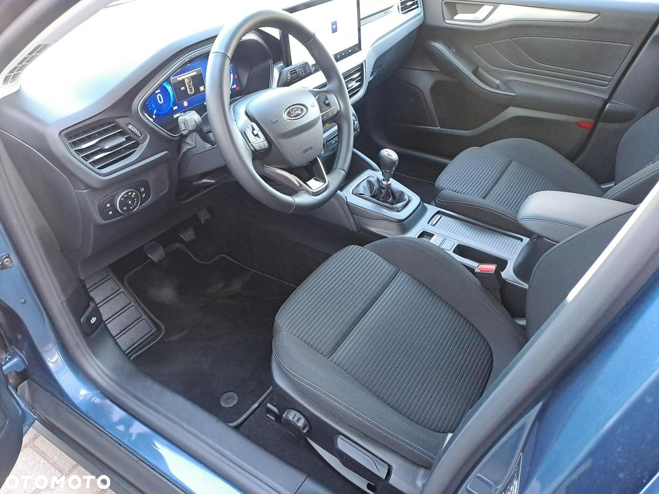 Ford Focus 1.0 EcoBoost mHEV Titanium X - 10