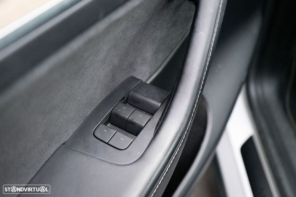Tesla Model Y RWD - 22