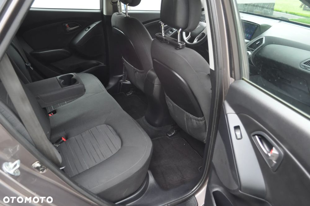 Hyundai ix35 1.7 CRDi Premium 2WD - 23