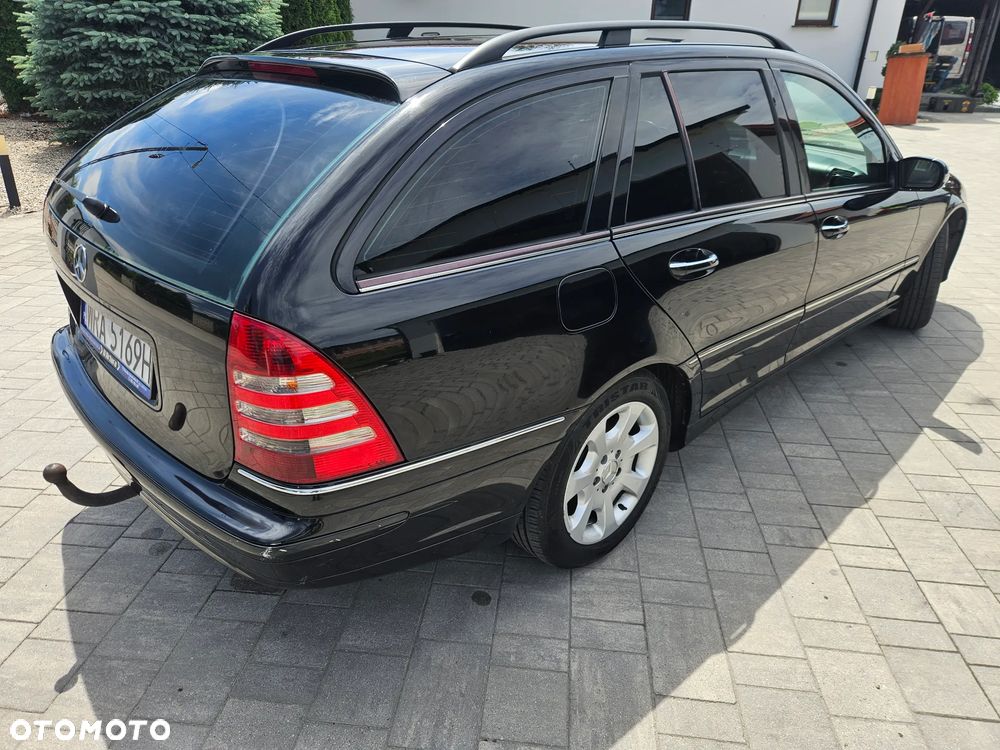 Mercedes-Benz Klasa C 200 T CDI Elegance - 4