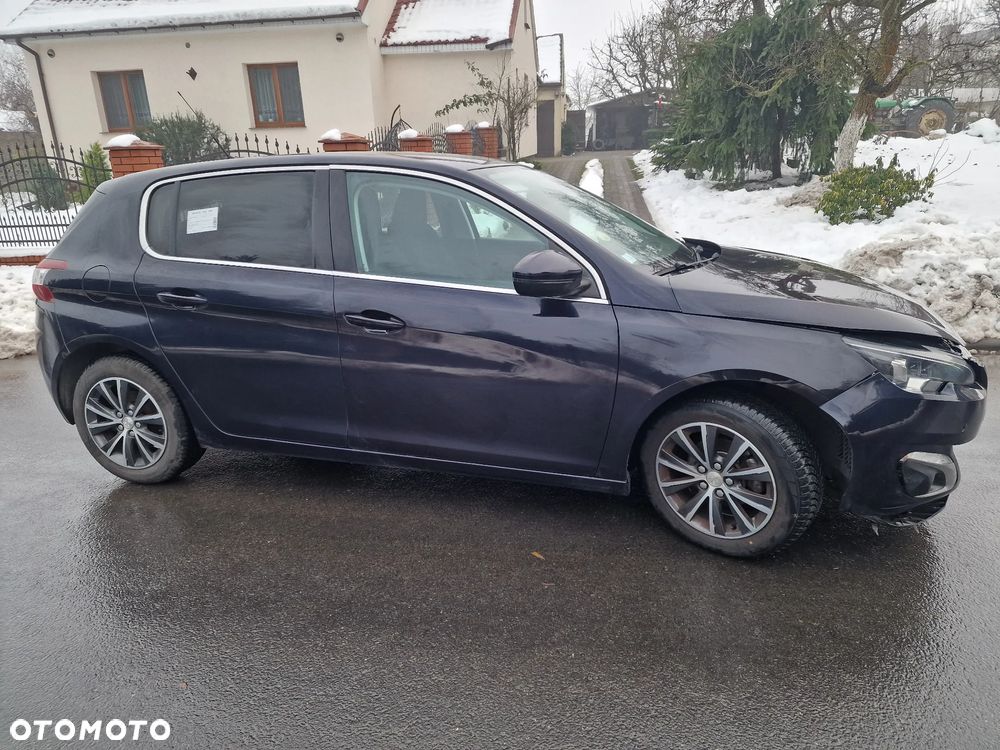Peugeot 308 1.6 BlueHDi Style S&S - 4
