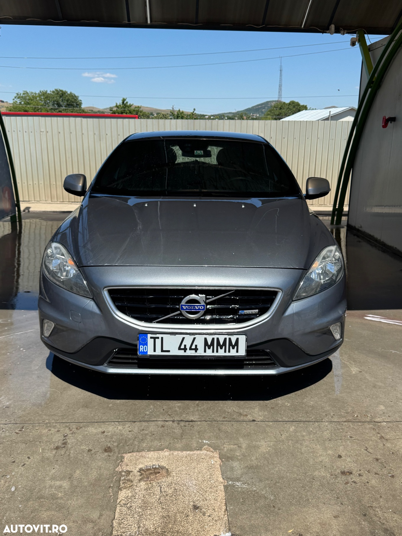 Volvo V40 D4 VEA R-Design - 14