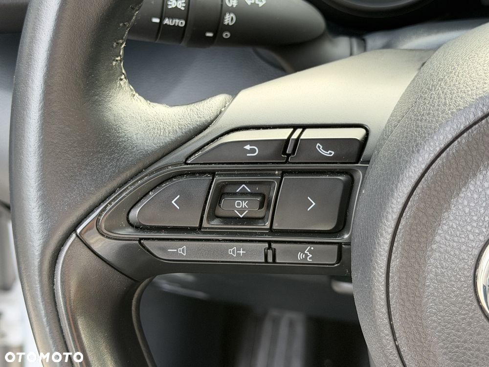 Toyota Yaris Cross Hybrid 1.5 Comfort - 29