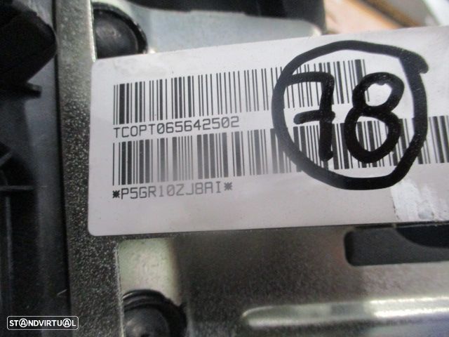 Kit Airbags  P5GR10ZJ8AI  P55315103AF  P5JS061X9AE   5JS061TRMAE   30352716E  P04606999AA   JEEP CHEROKEE KJ 2006 2.8D 165CV 5P DOURADO SEM TABLIER - 4