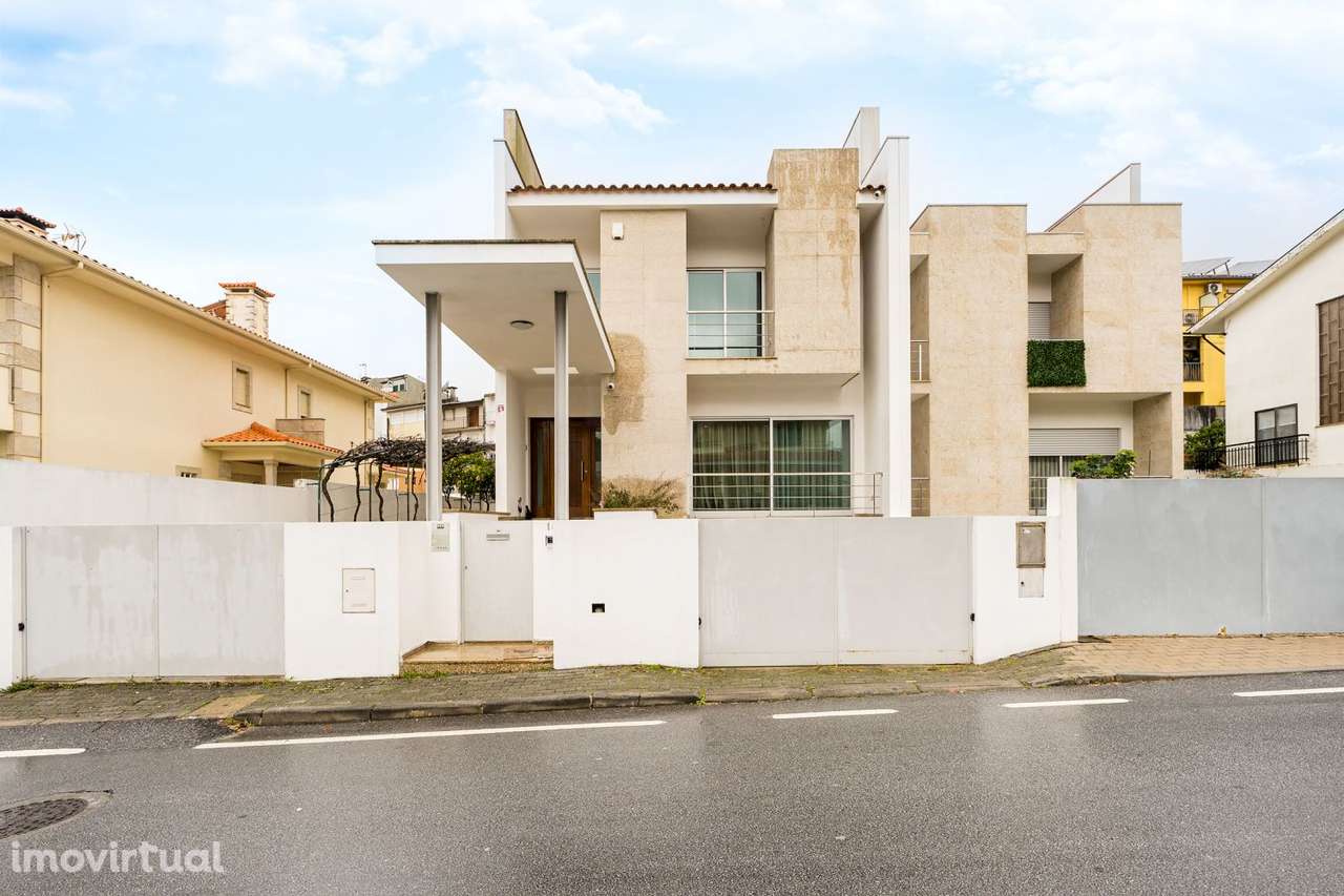 Casa de três andares - Grande imagem: 2/22