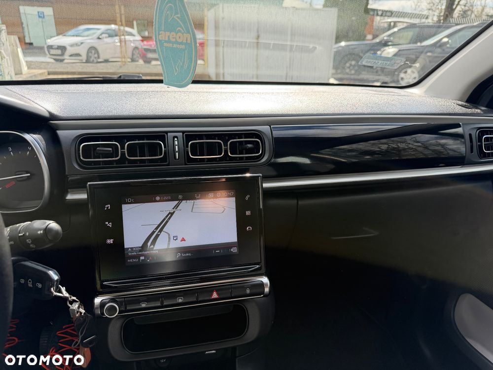 Citroën C3 1.2 PureTech GPF Shine - 10