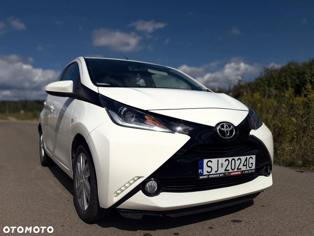 Toyota Aygo x-clusiv - 18