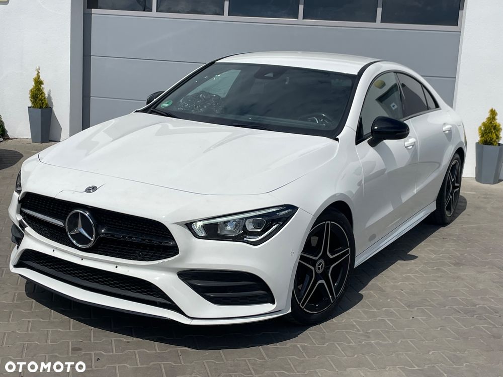 Mercedes-Benz CLA 180 7G-DCT AMG Line - 1