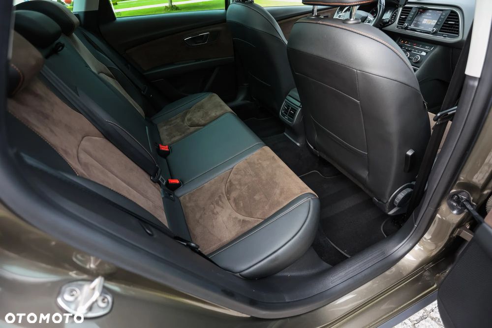 Seat Leon 2.0 TDI X-Perience S&S 4Drive DSG - 24