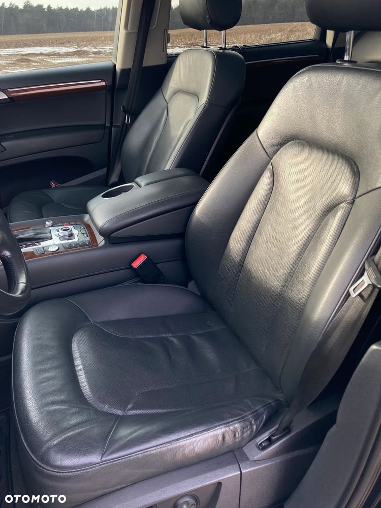 Audi Q7 - 16