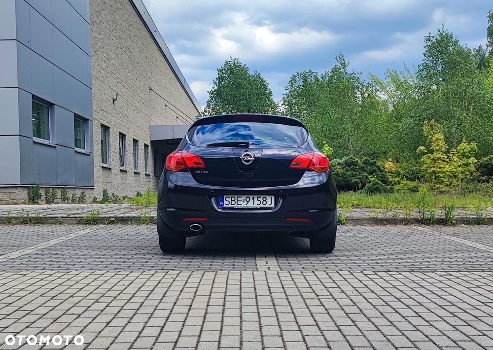 Opel Astra 1.4 Turbo Selection - 18