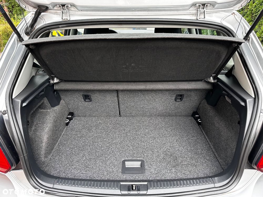 Volkswagen Polo - 25