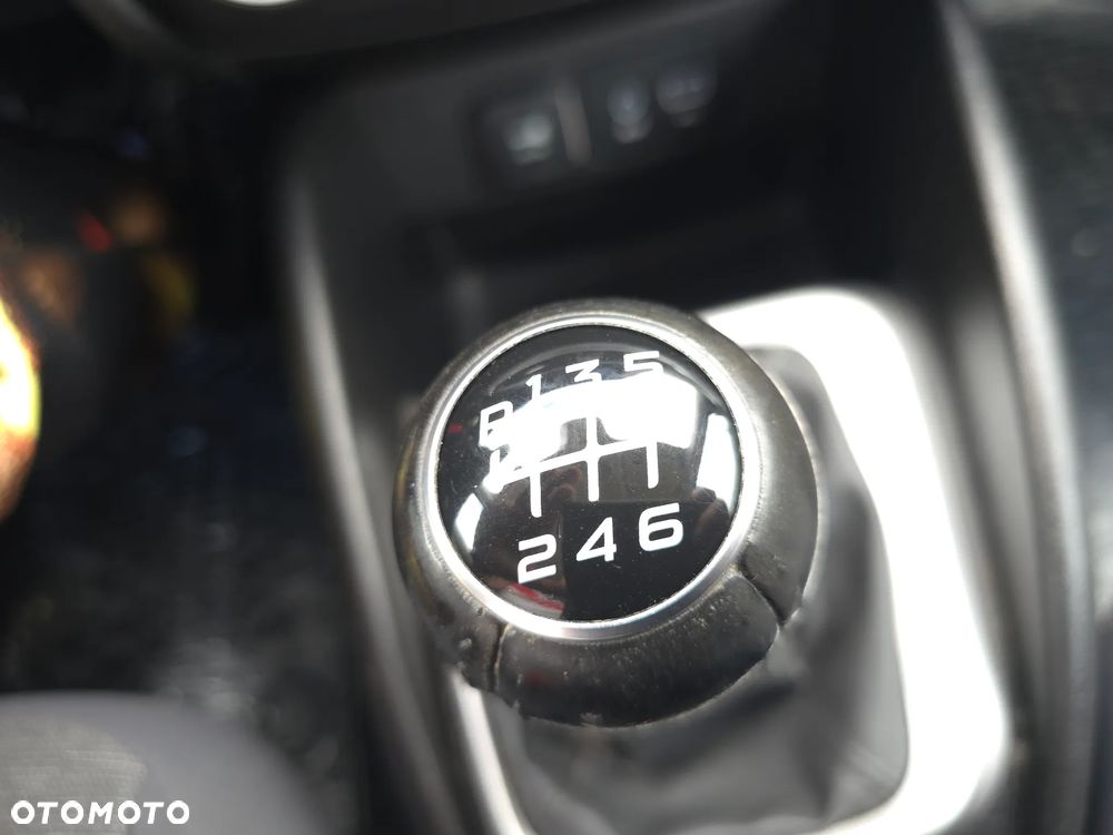 Fiat Tipo 1.6 MultiJet 16v Lounge - 29