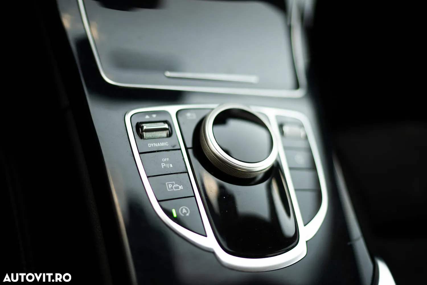 Mercedes-Benz C 220 d T 9G-TRONIC Avantgarde - 27