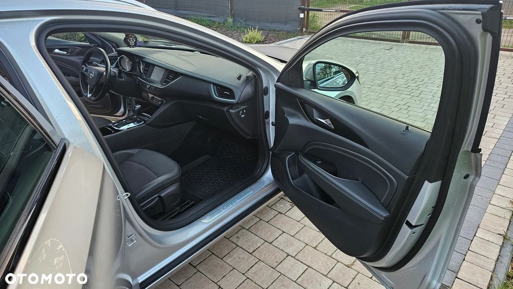 Opel Insignia 2.0 T 4x4 Elite S&S - 20