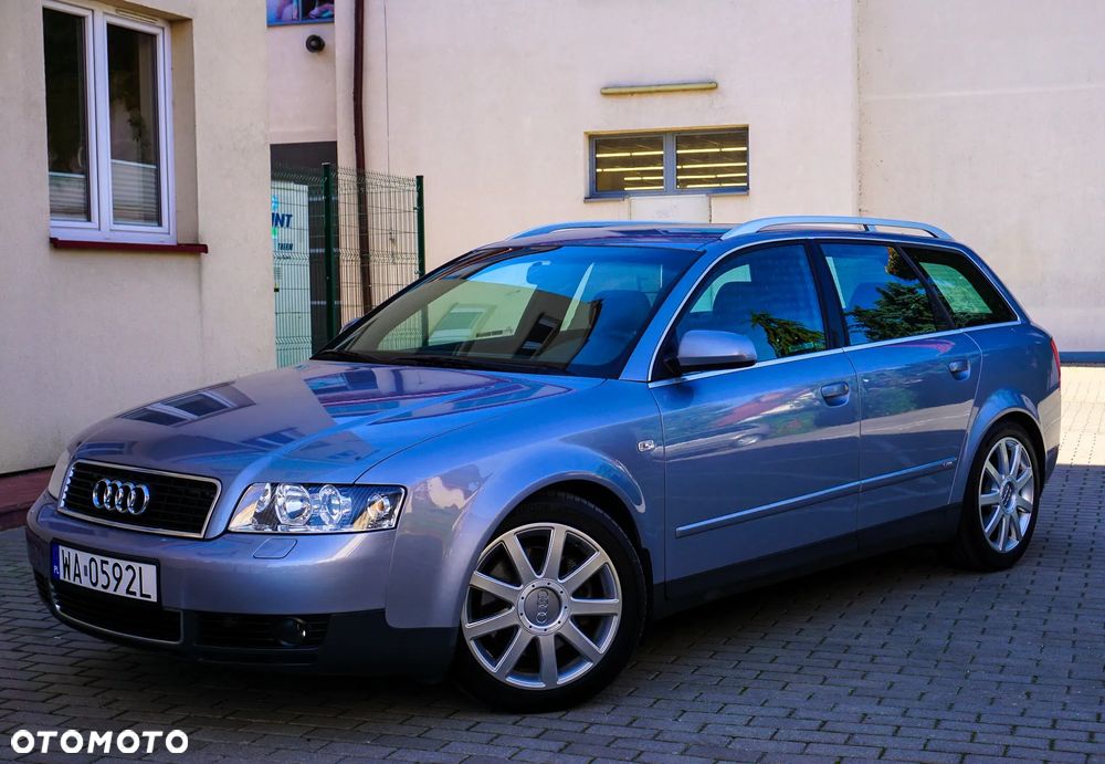 Audi A4 Avant 1.8T Quattro - 12