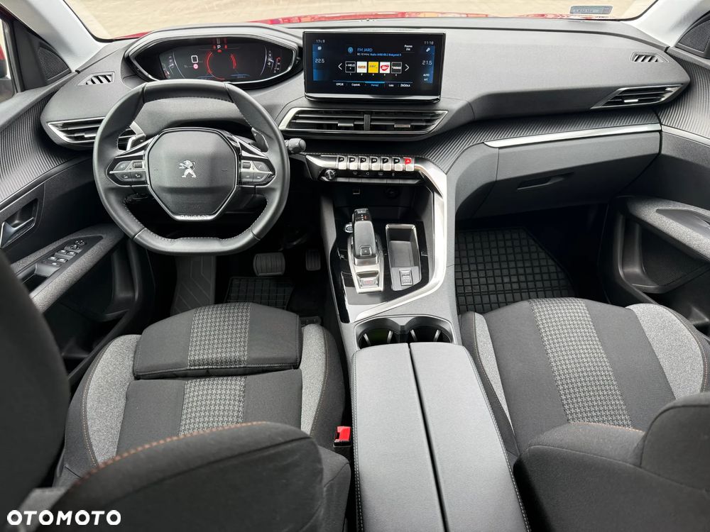 Peugeot 3008 1.2 PureTech Active Pack S&S EAT8 - 19